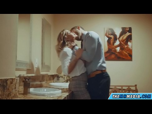 ❤️ Коли грудаста блондинка спокушає вас у громадському туалеті ☑ Секс-відео на порно uk.sitevox.top ❌️❤